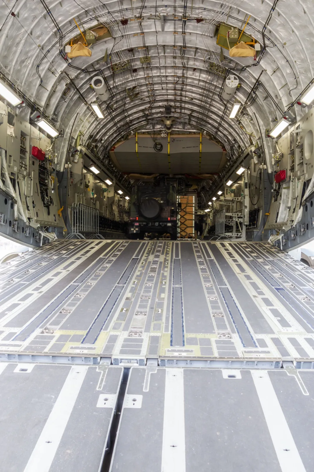 air-cargo-interior