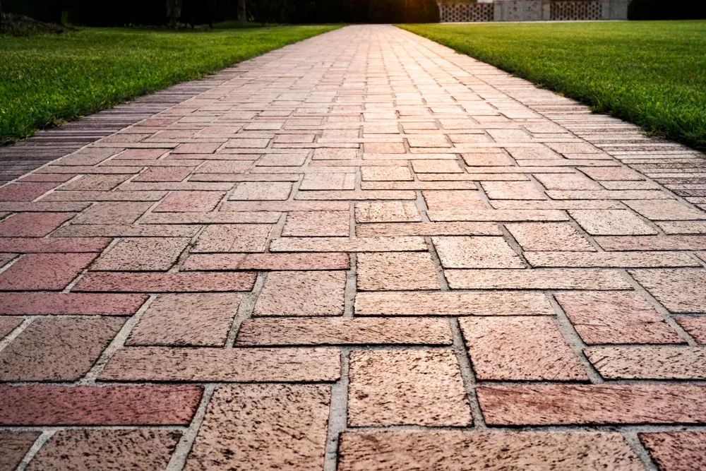 shipping pavers red brick paver pathway