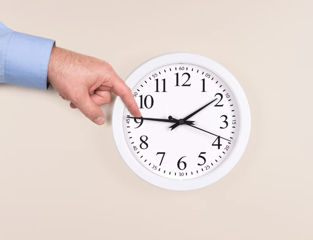 changing time on clock