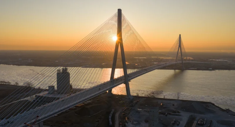 Gorde Howe Intl Bridge