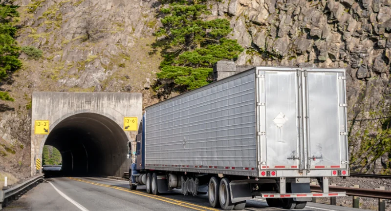 Trucking Carriers Expect Bumpy Ride for Next 18 Months