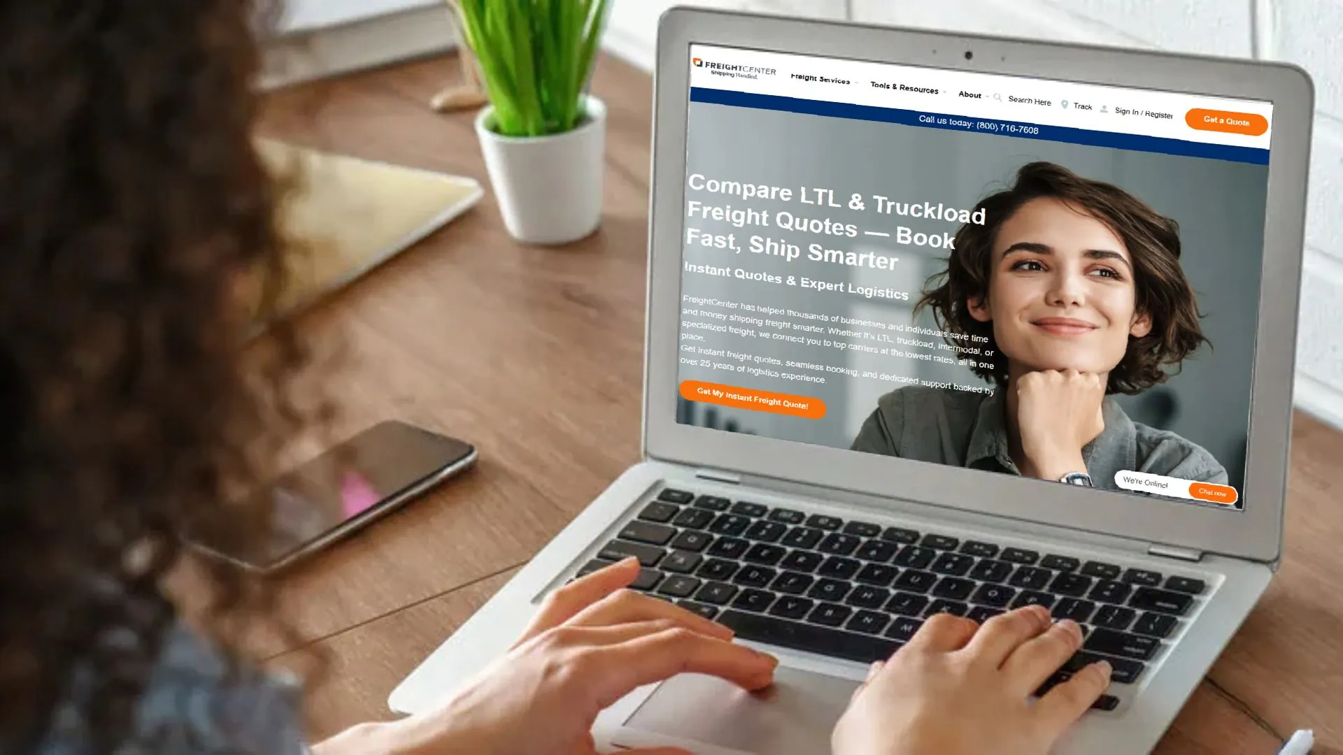 lady with computer on FreightCenter