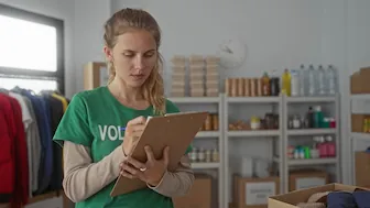 The Logistics of Giving: How Freight Moves Donations and Relief Goods volunteer with donated goods