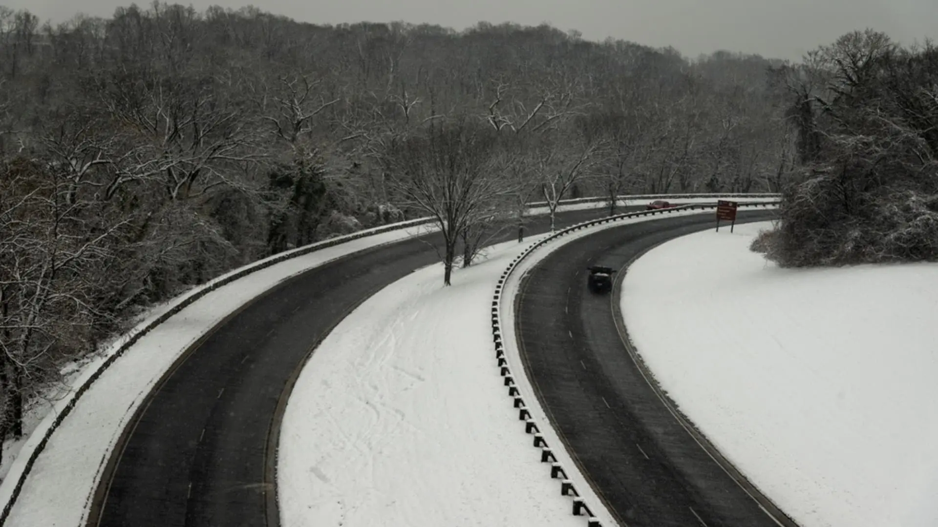 snow covered roads in Virginia